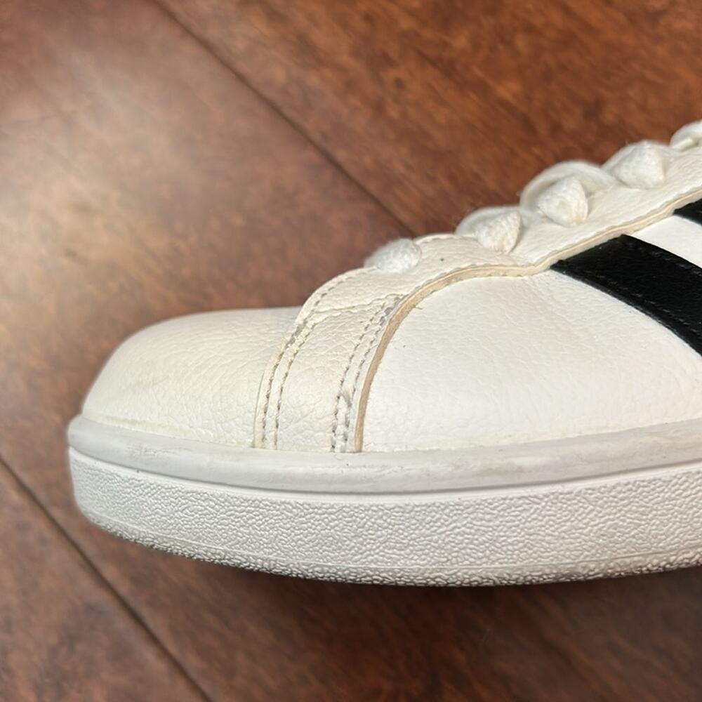 Adidas Women’s Neo Cloudfoam White and Black Classic Sneakers, Size and 8.5 - Picture 7 of 16